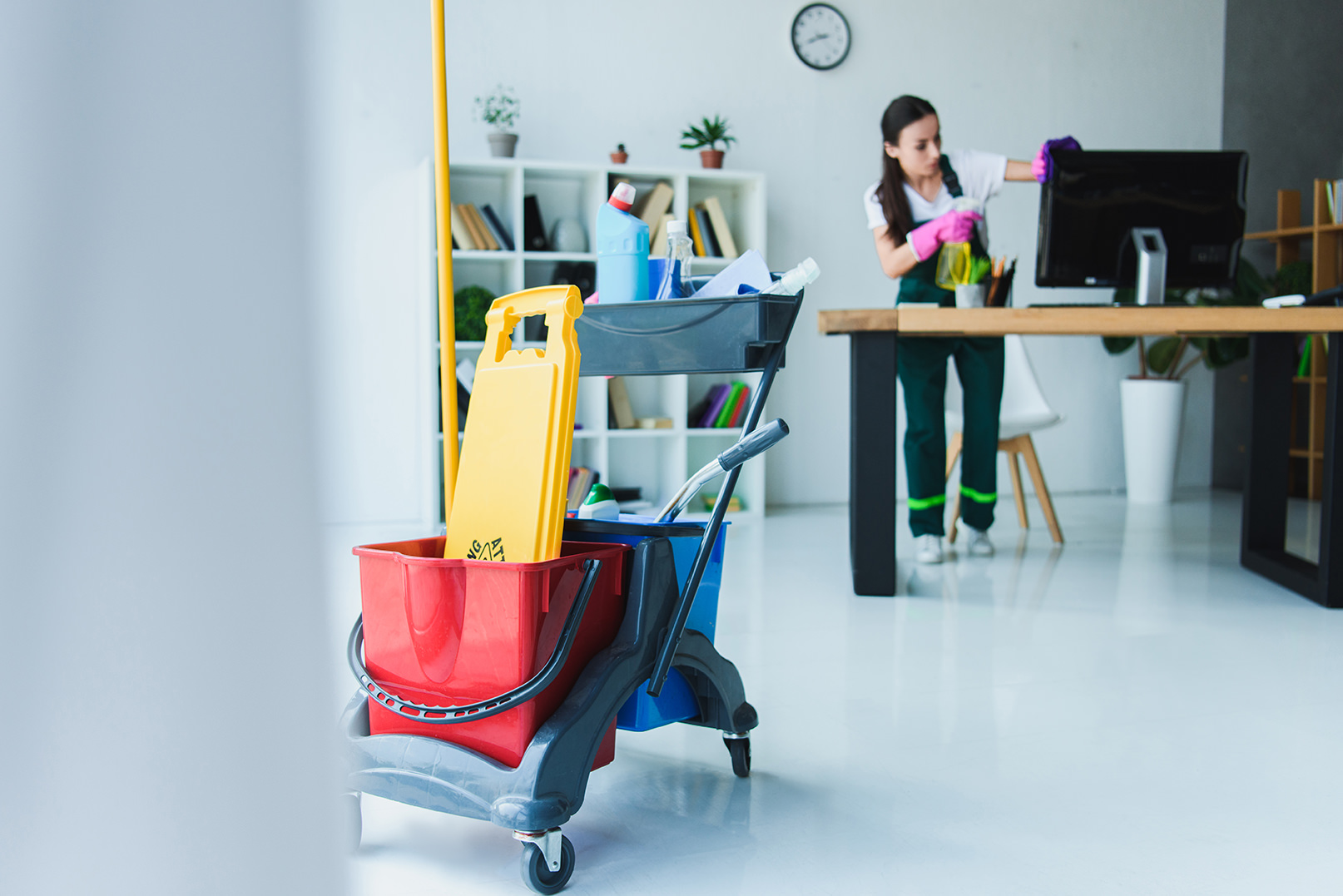 Real Estate Agents, Deducting Office Expenses